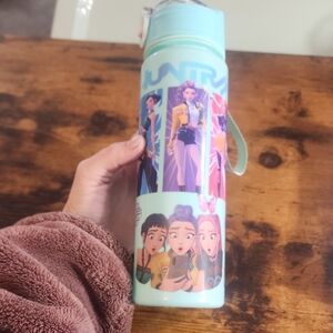 100% Authenic Brand Mattle K-pop With Hunting Girl Group Midsize Cute Straw Cup